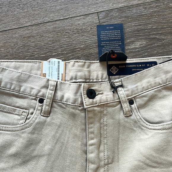 Roark HWY 133 Desert Khaki - Picture 2 of 3